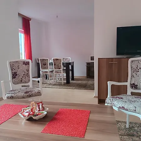 Asi Apartment
